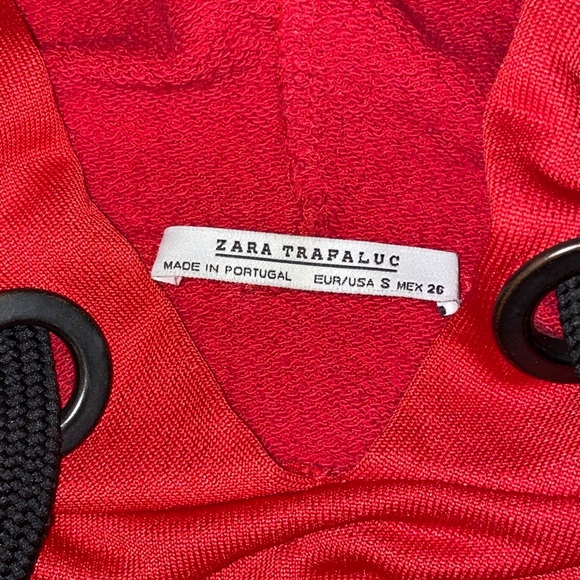 ZARA Red Oversized Hoodie - Picture 3 of 4